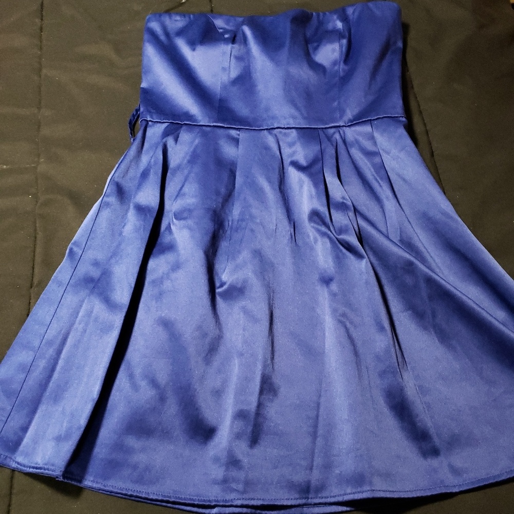 Blue dress